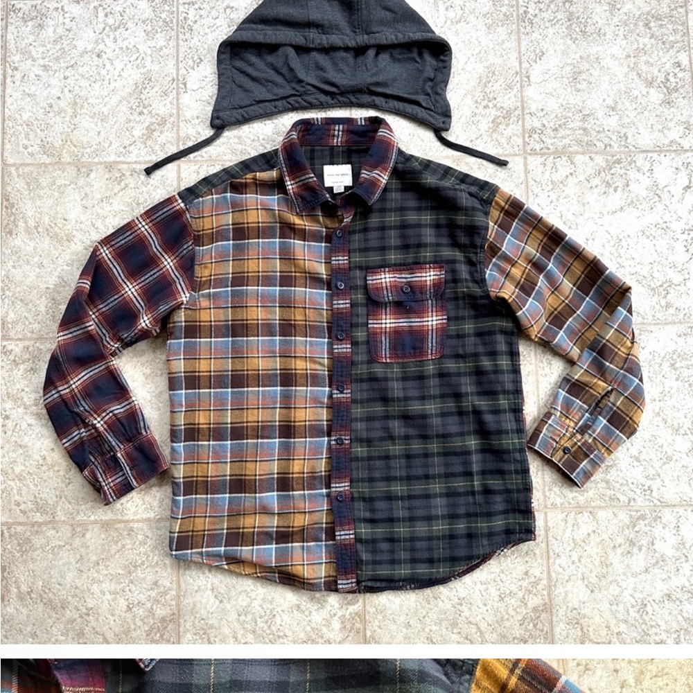 American Eagle Outfitters Men's Hooded Flannel Mismatch Pattern Shirt - Picture 4 of 14